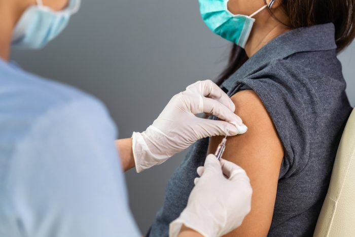prenotazione vaccino per badanti: la vaccinazione