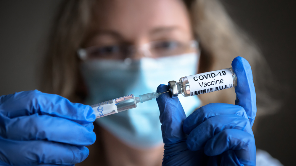 vaccino per badanti: il vaccino Covid-19
